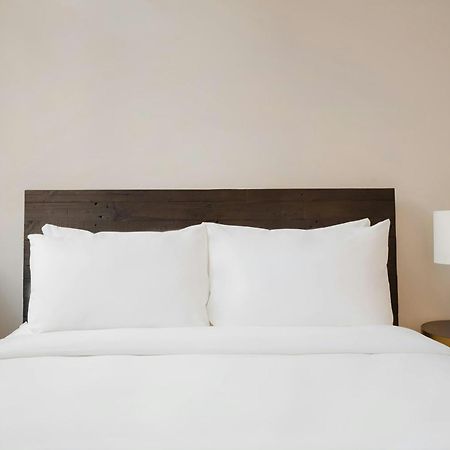 Sonder By Marriott Bonvoy The Edison Apartments Old City Philadelphia Bagian luar foto